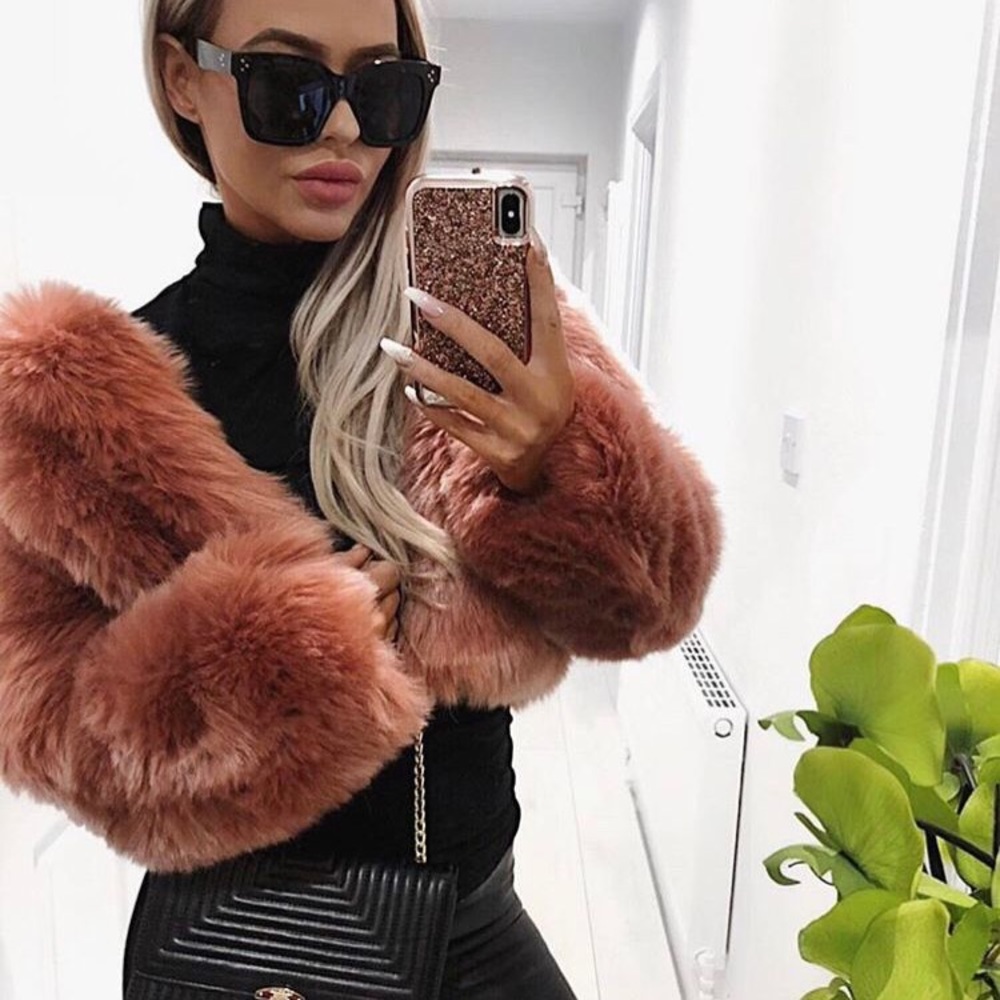 House of CB Kenta faux fur jacket - Picture 3 of 5